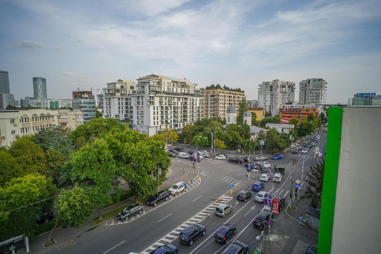 Penthouse With Huge Rooftop & Amazing City View Bukarest Kültér fotó